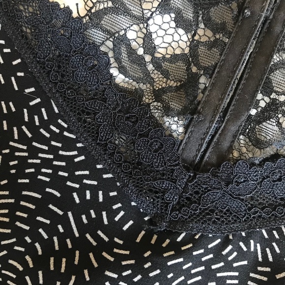 Mesh and Lace Top - Picture 6 of 11